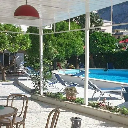 V Harmony In Sorrento Bed & Breakfast