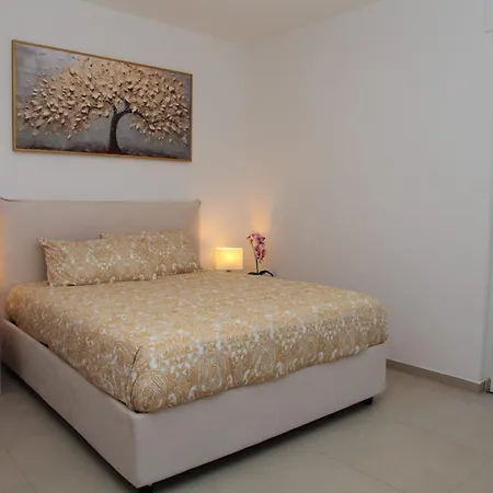 V Harmony In Sorrento Bed & Breakfast 3*