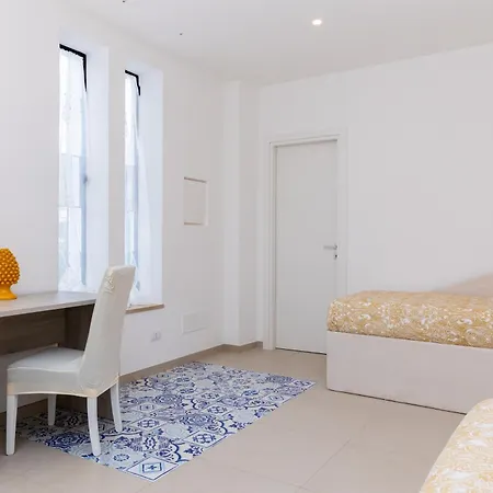 V Harmony In Sorrento Bed & Breakfast 3*